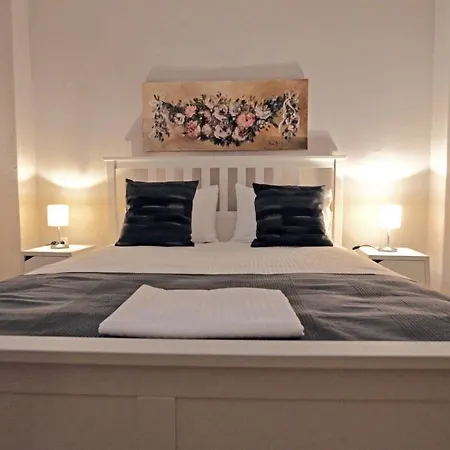 Orpheus Apartment