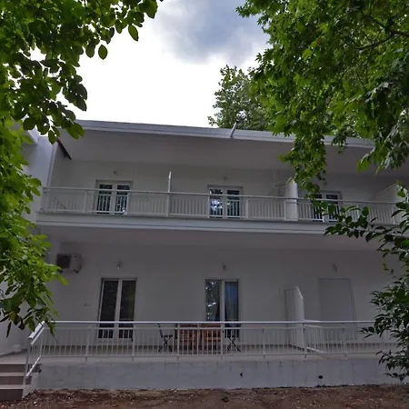 Orpheus Apartment Neos Panteleimonas